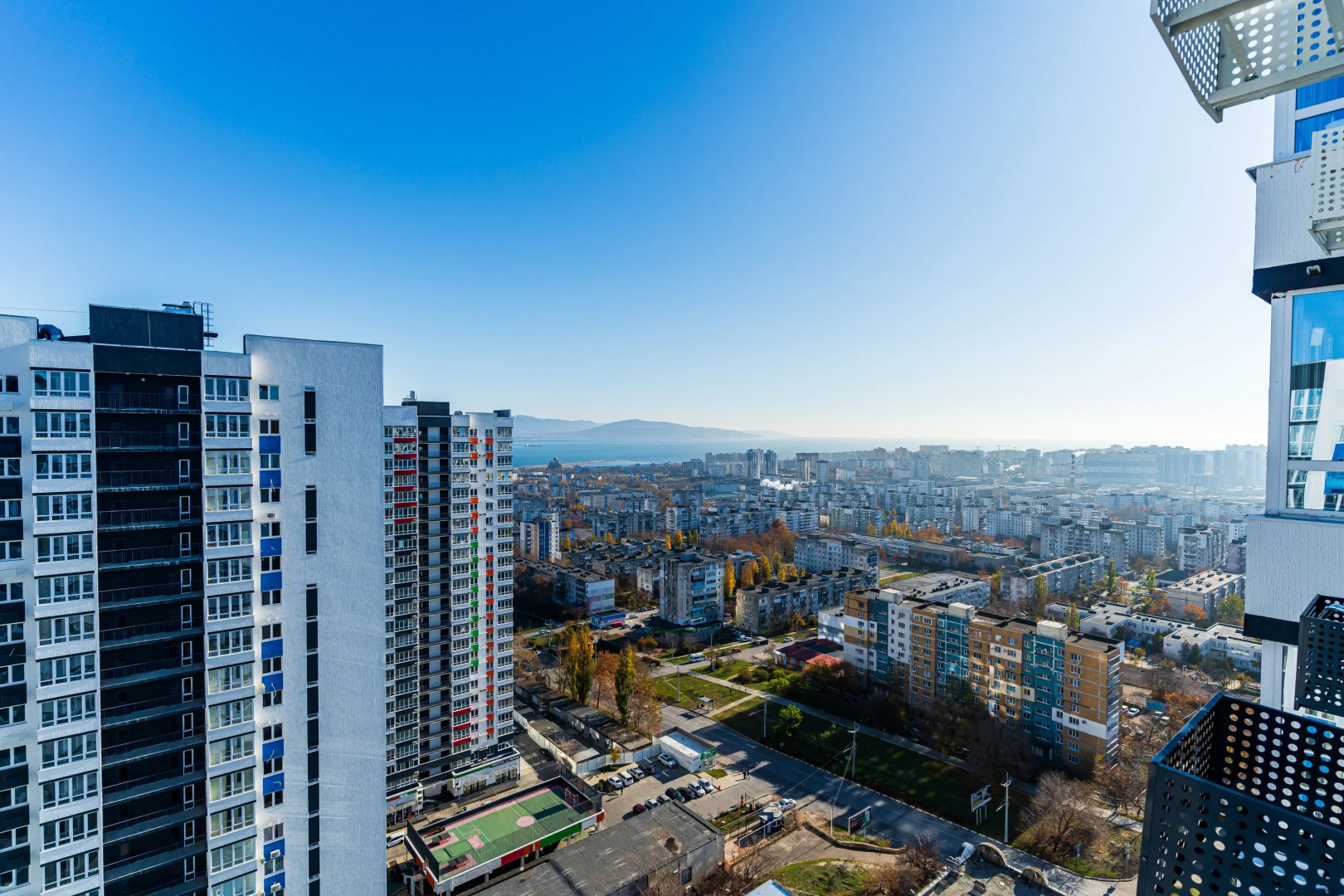 Апартаменты Уютная Квартира с Видом на Море и Город от LetoApart