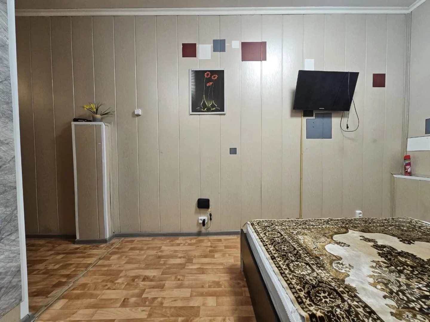 Апартаменты L.V.Hotels на Демонстрации 1