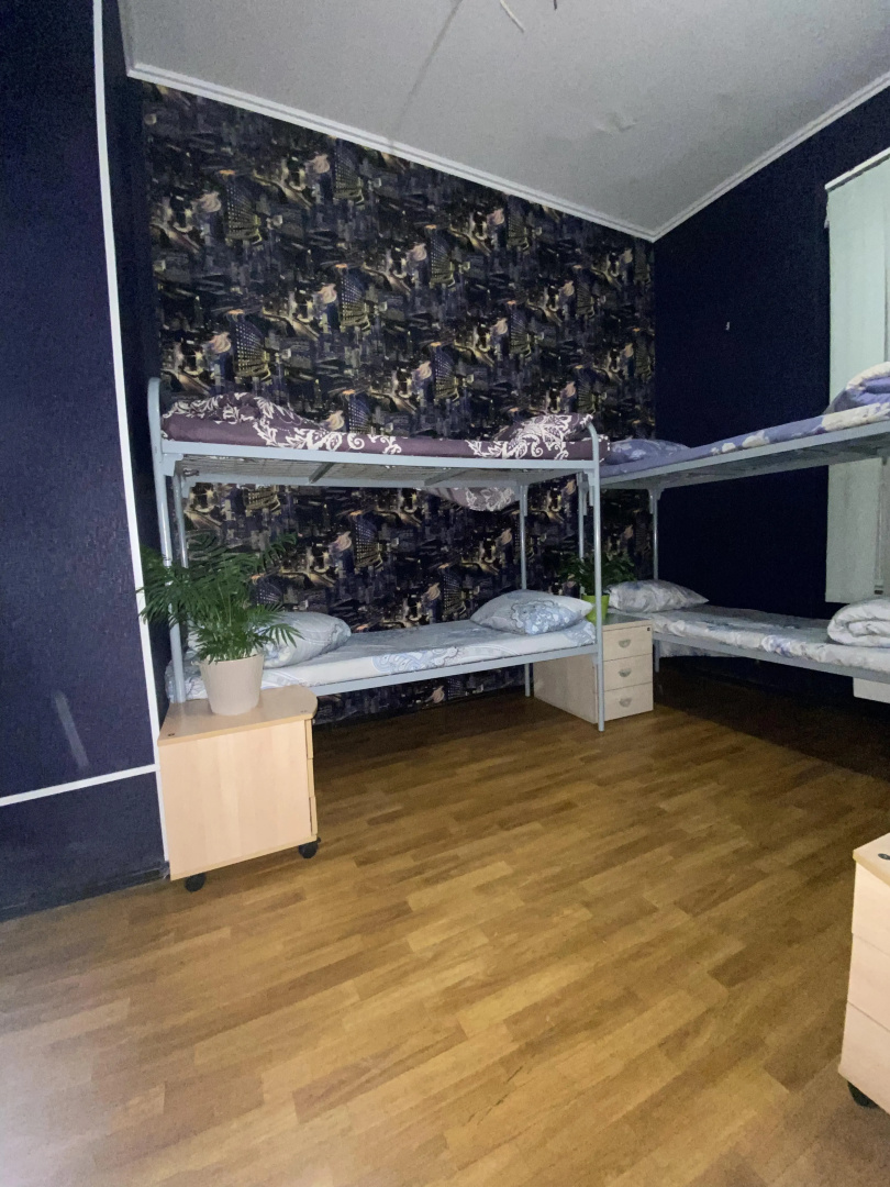 Хостел Хенси