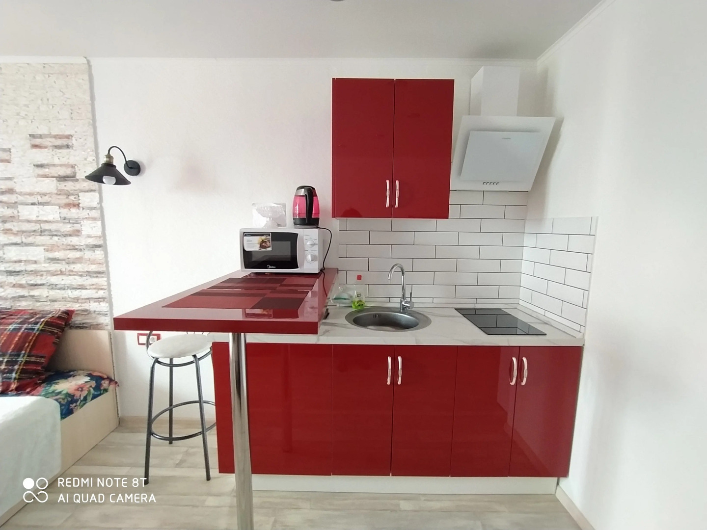 Апартаменты День & Ночь «Алые паруса»