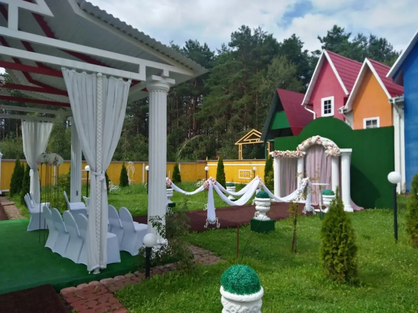 Клуб-Отель Раздолье