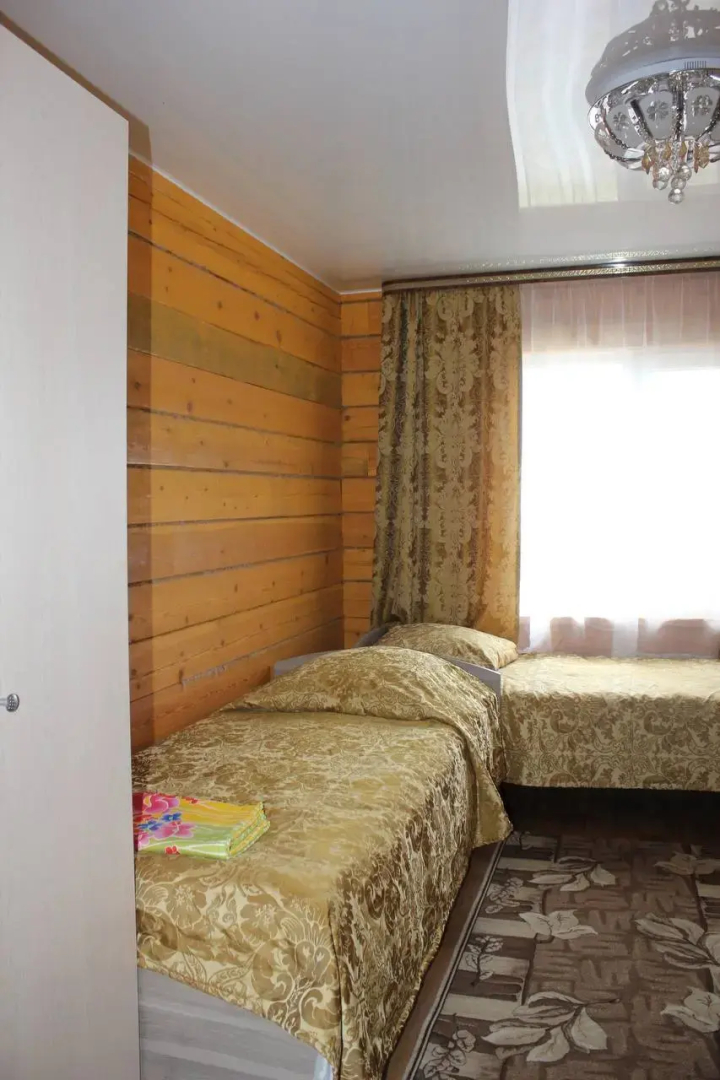 Na Baykale V Goryachinske Guest House