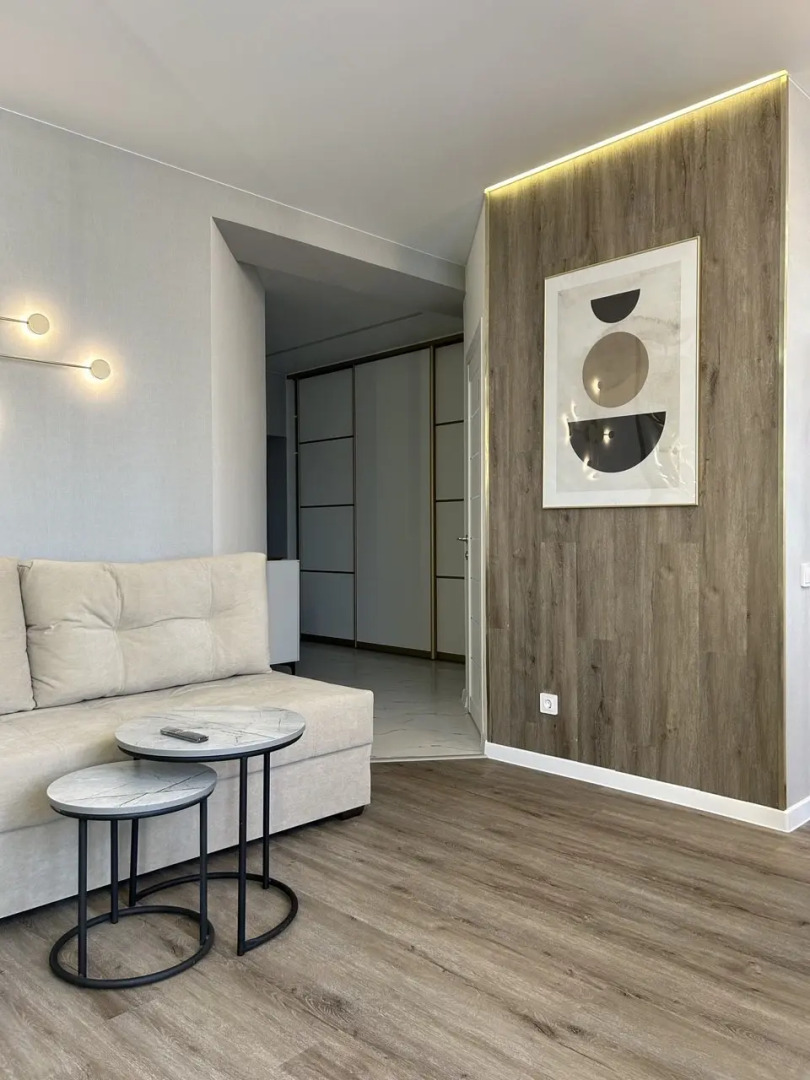 Апартаменты на Мельникайте