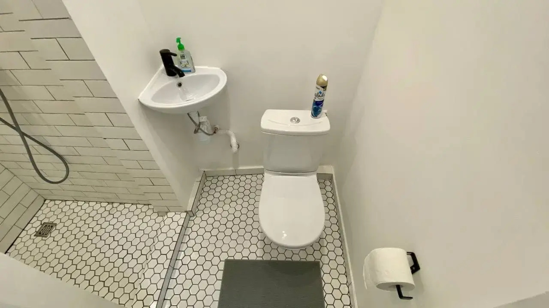 Мебелированная комната на Садовнической (1)