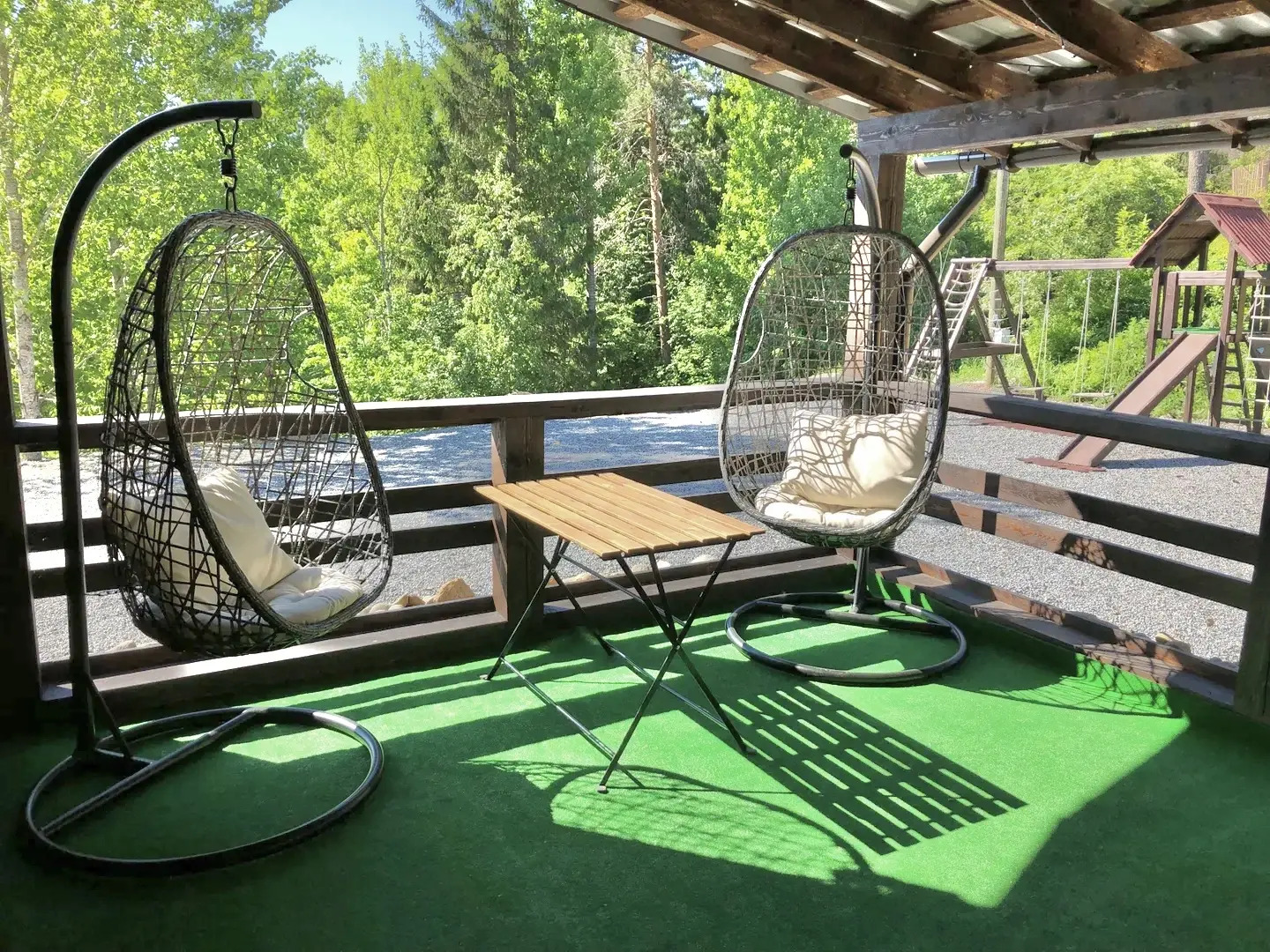 Частный Дом на Скале