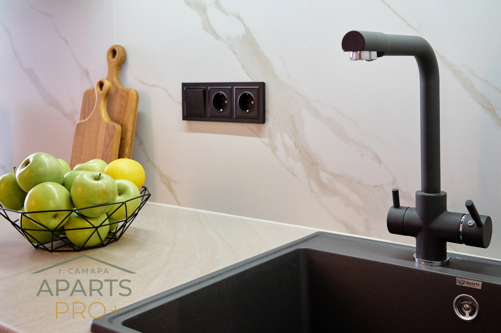 Квартира Aparts Pro Стильная видовая студия в ЖК Паново Парк на 17 этаже