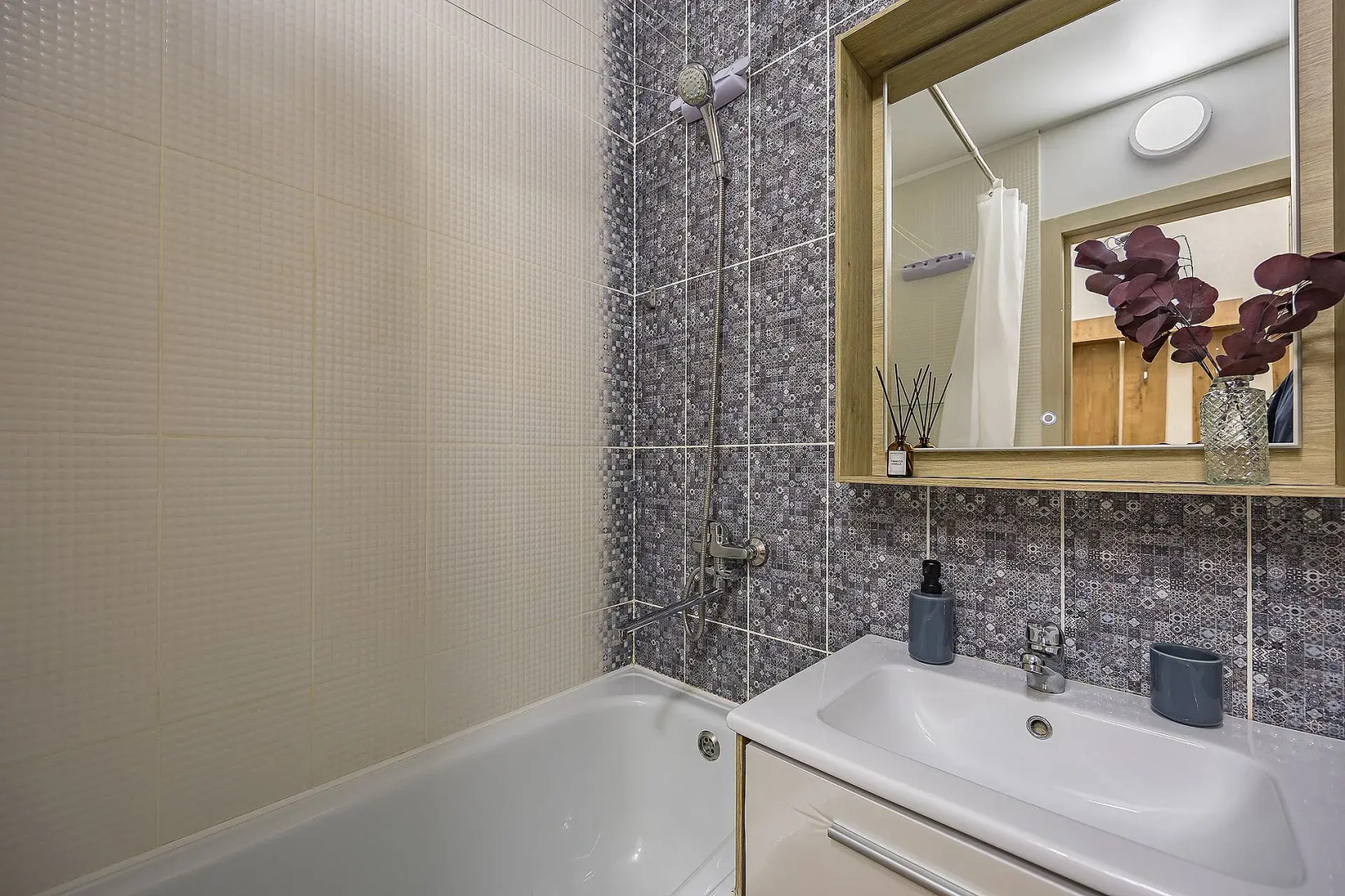 Квартира Уютная в Молодежном Центре города