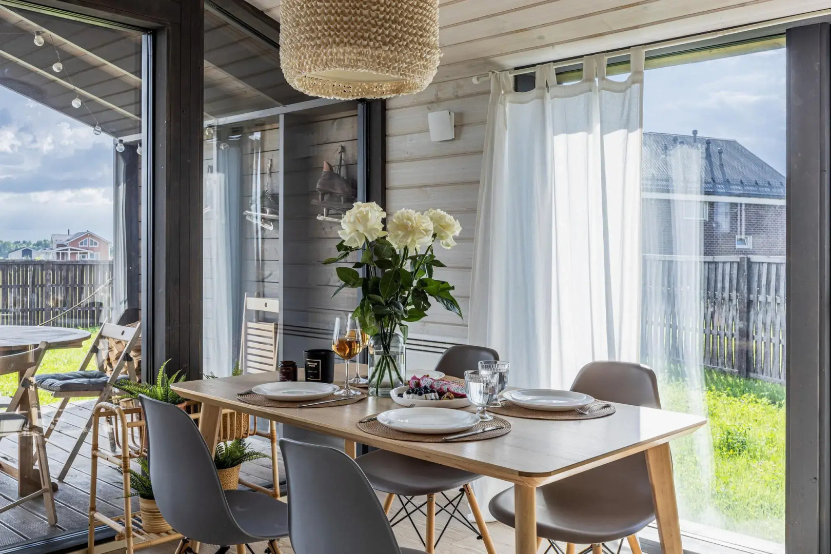 Частный Дом с сауной и панорамным видом в поселке бизнес-класса