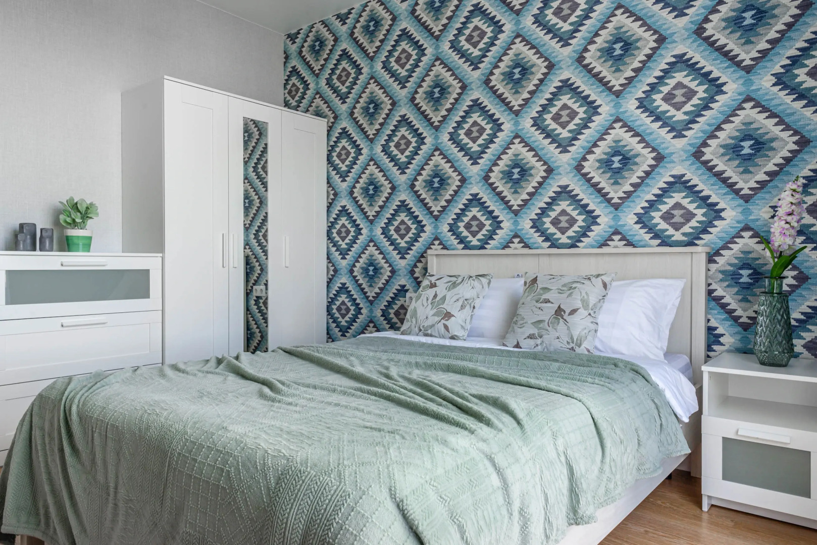 Евродвухкомнатные Апартаменты на Стачек 62