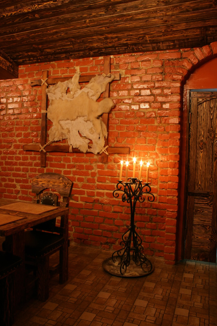 Отель Академия