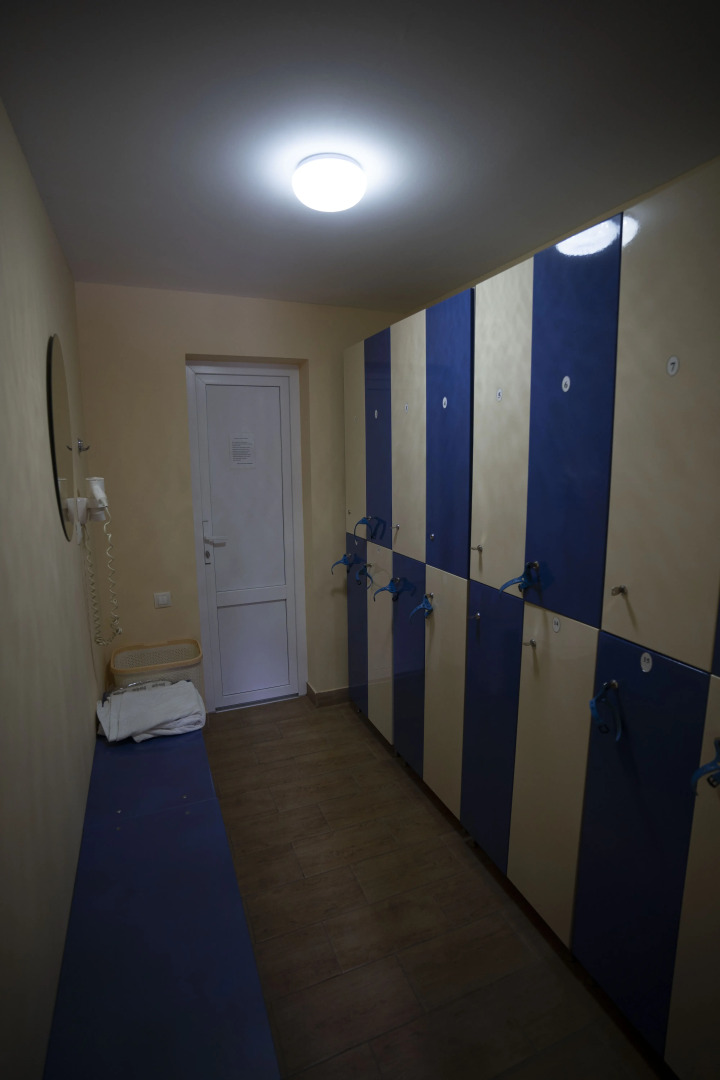 Времена года Чегет