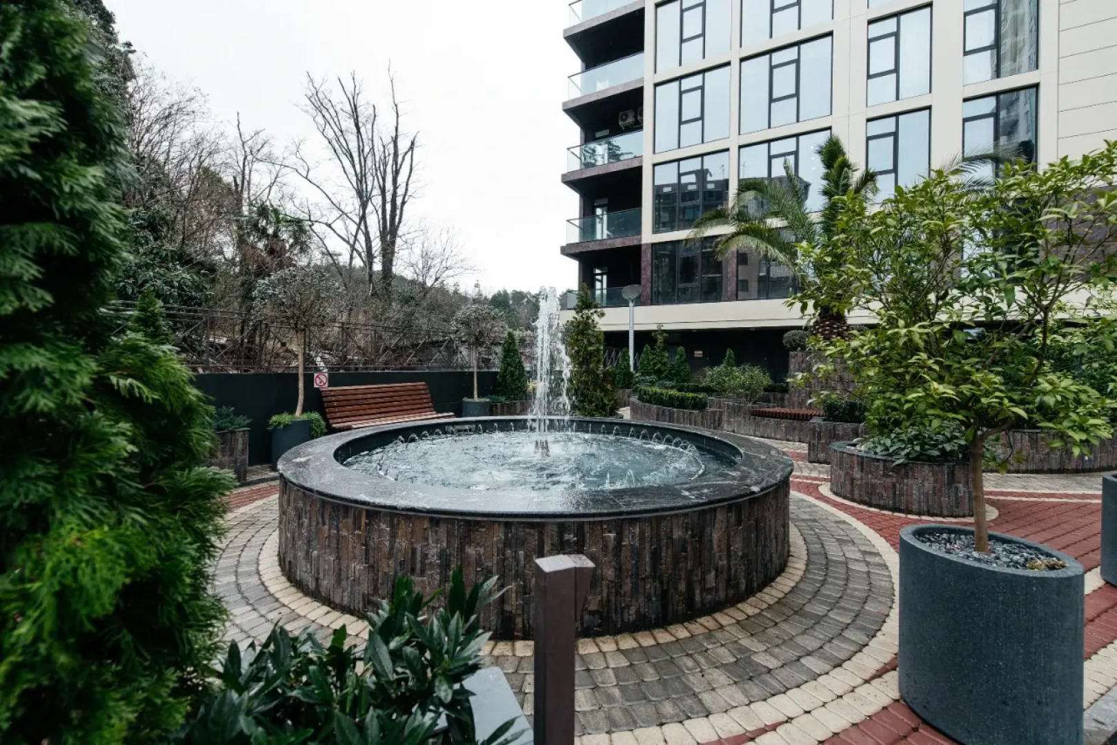 Апартаменты ЖК Метрополь с Бассейном