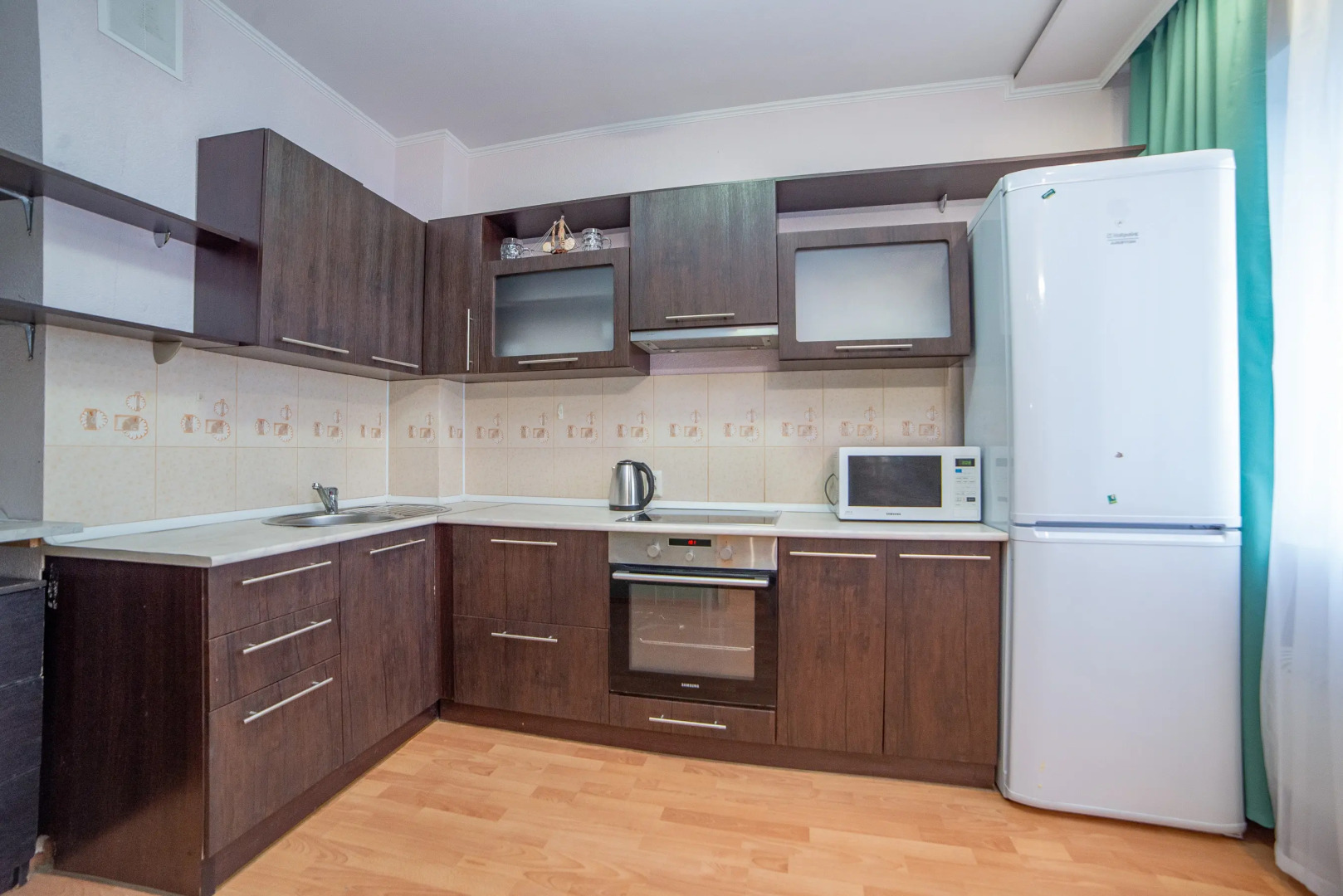 Апартаменты Бажова 68