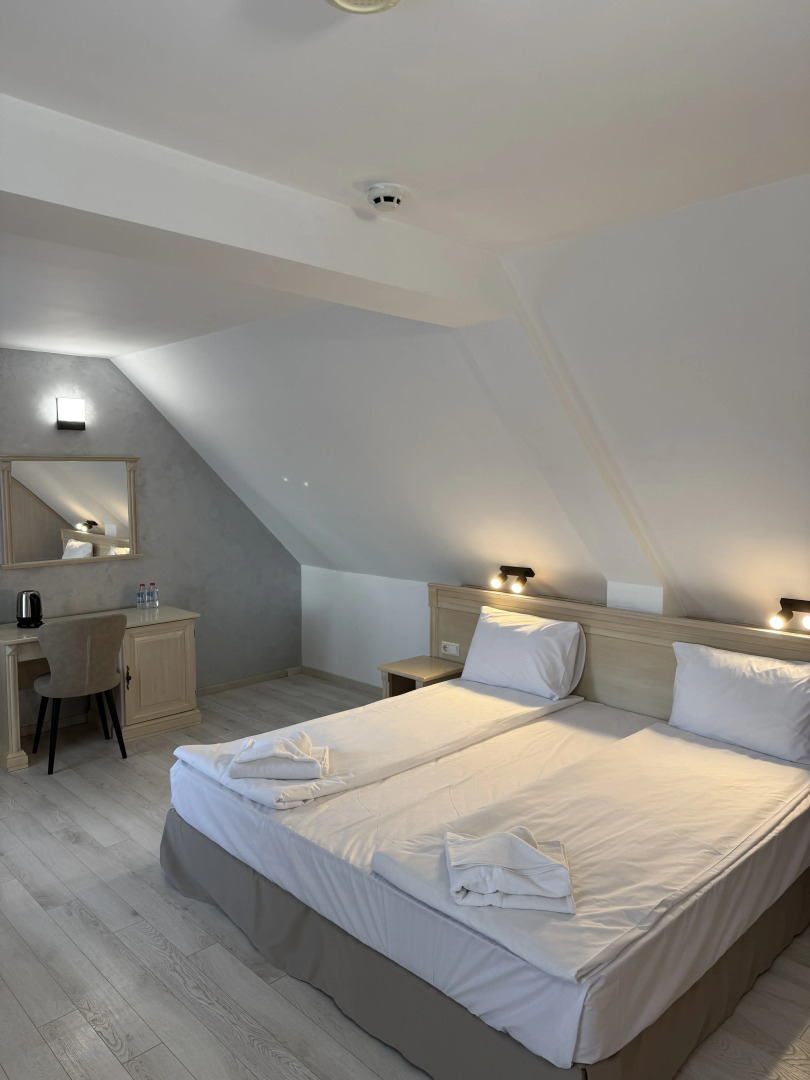 Отель Aris Sofia