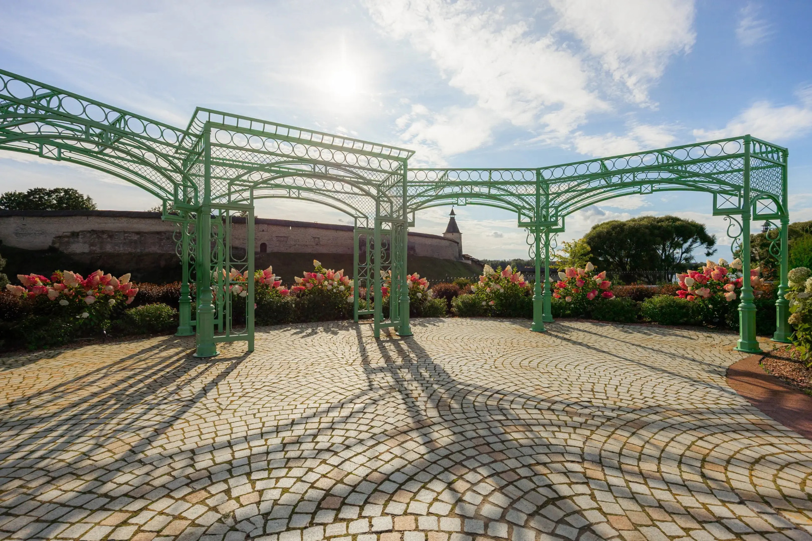 Отель Генрих