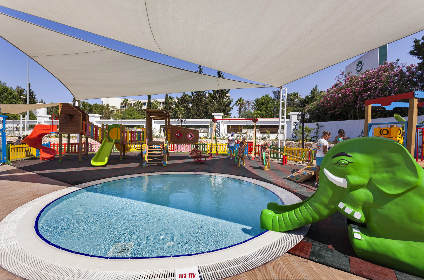 Отель Karmir Resort  & SPA