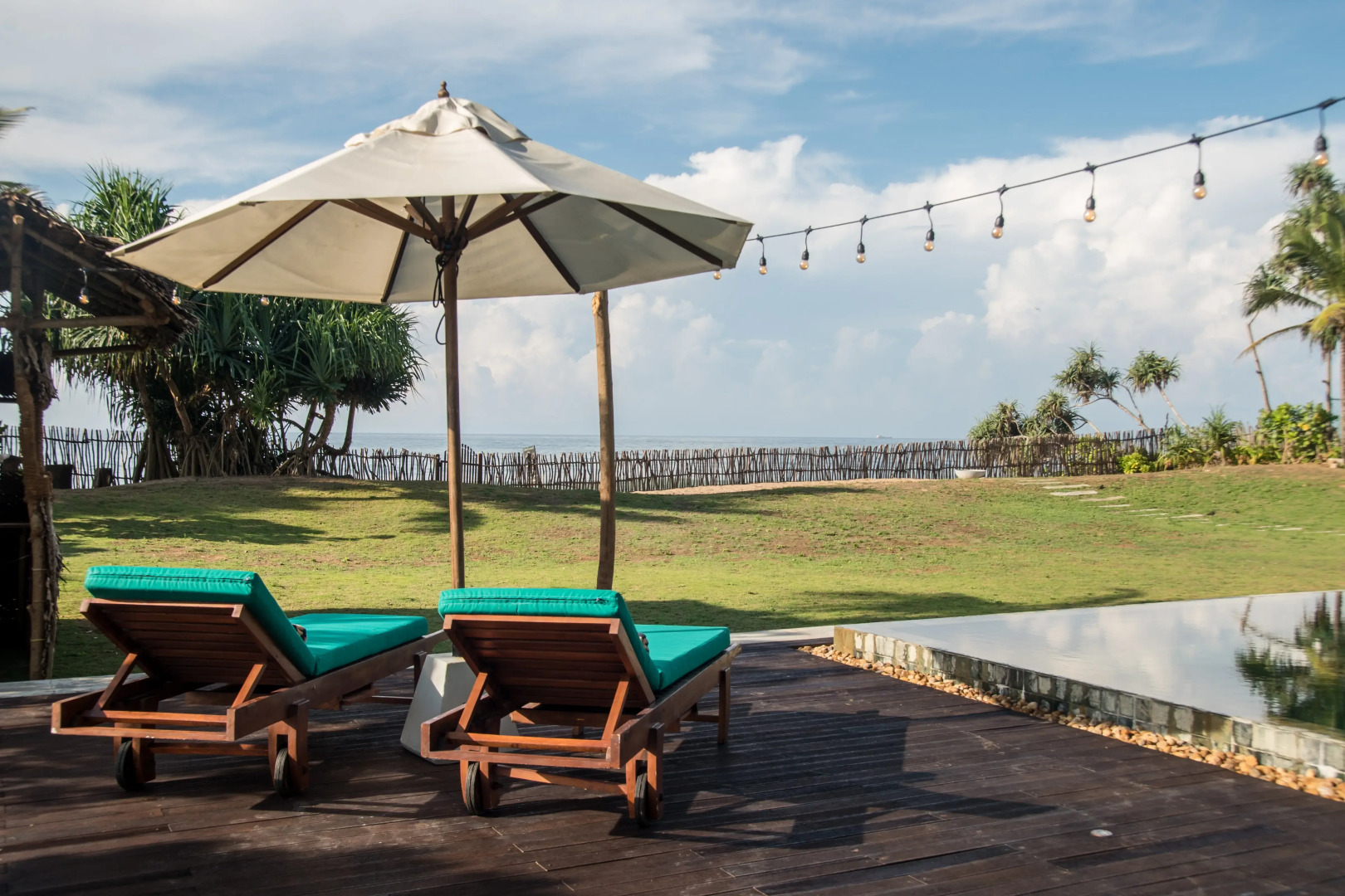 Бутик-отель Six Elements Beach