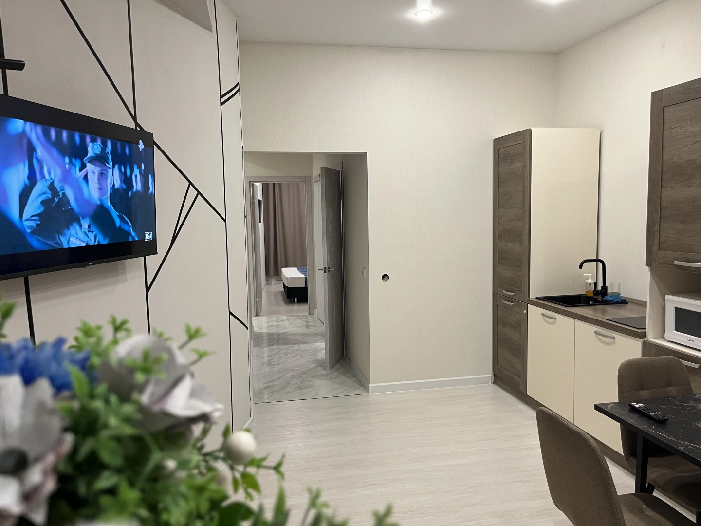 Квартира Апартаменты LOYAL'Ь Карла Маркса 66