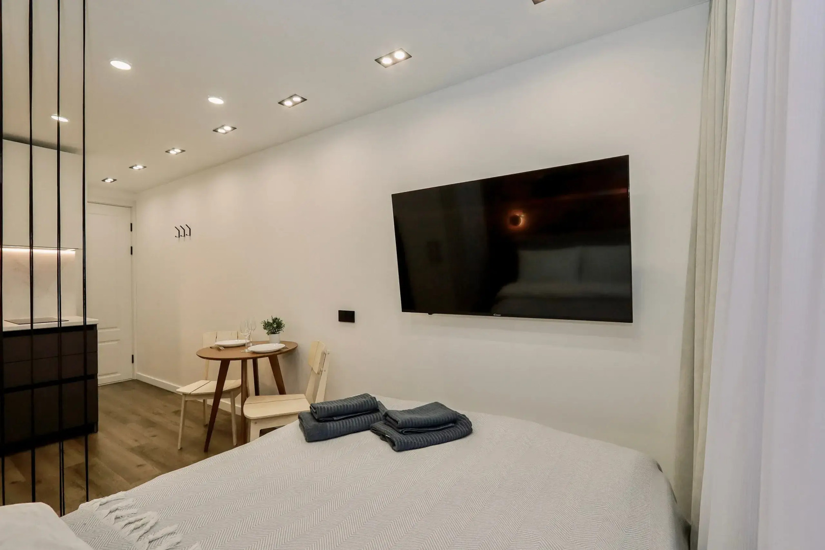 Квартира Privi House на Холмогорова 113