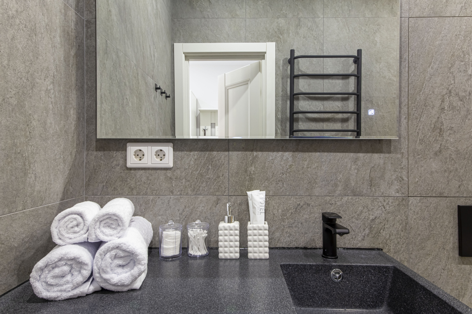 Апартаменты Room2day Stone
