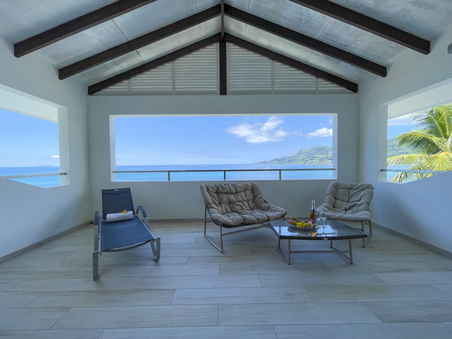 Вилла VallonEnd Beach Front