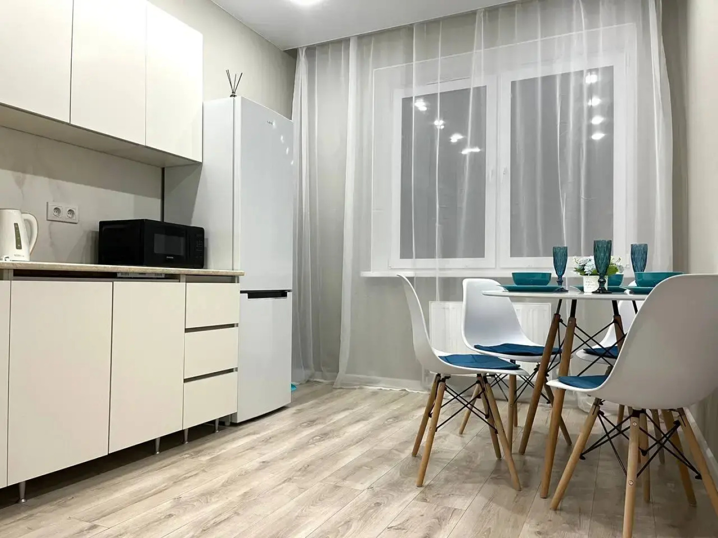 Апартаменты Делюкс возле Аквапарка Лето-Лето