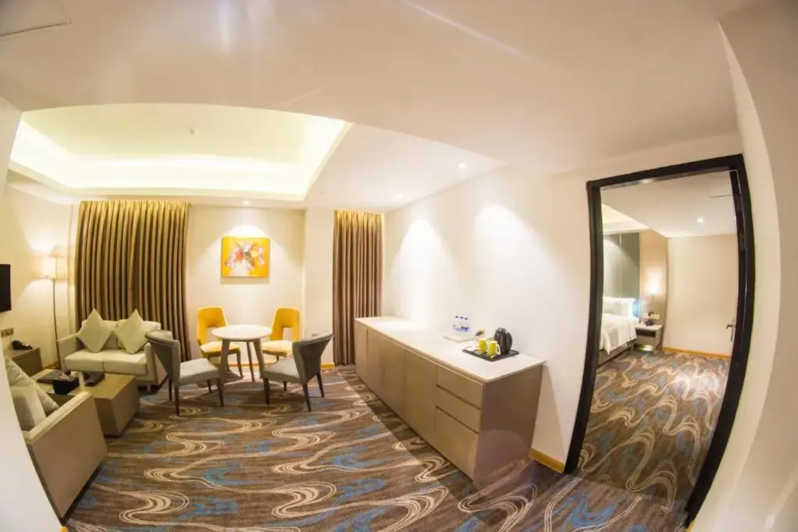 Отель Golden Tulip - The Grandmark Dhaka