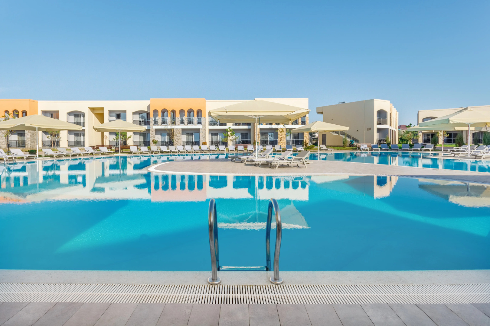 Отель Morea Family Resort & Spa