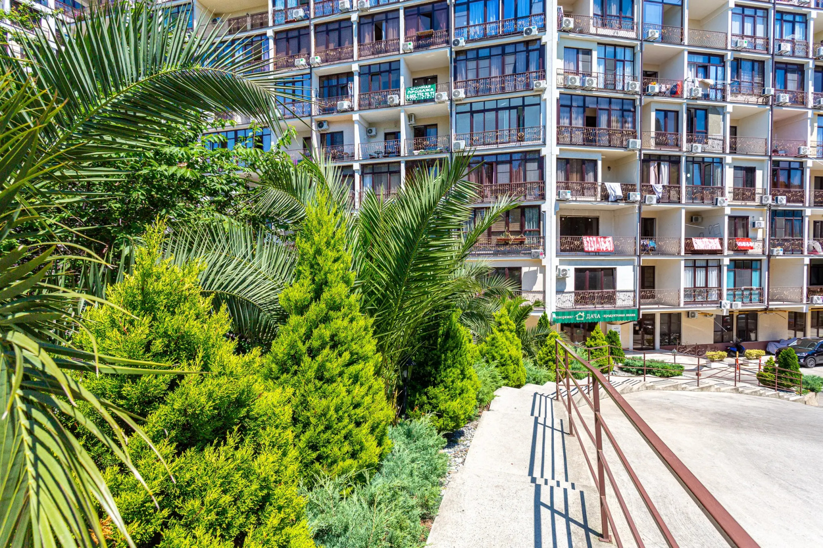 Апартаменты Романовский Lamare Двухкомнатные с  Балконом и Видом на Море