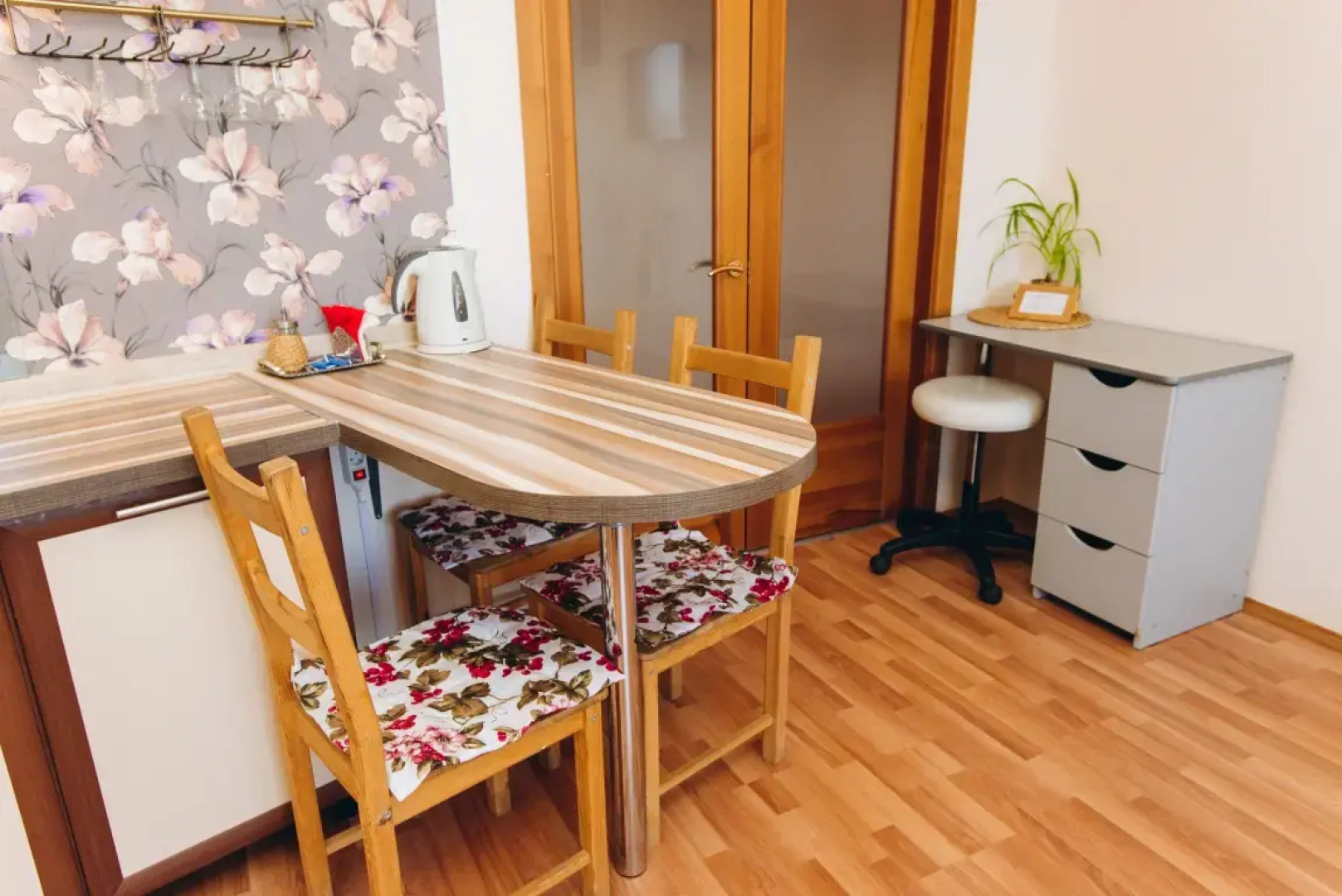 Квартира Гостевая Алеся на Малышева 4Б 5