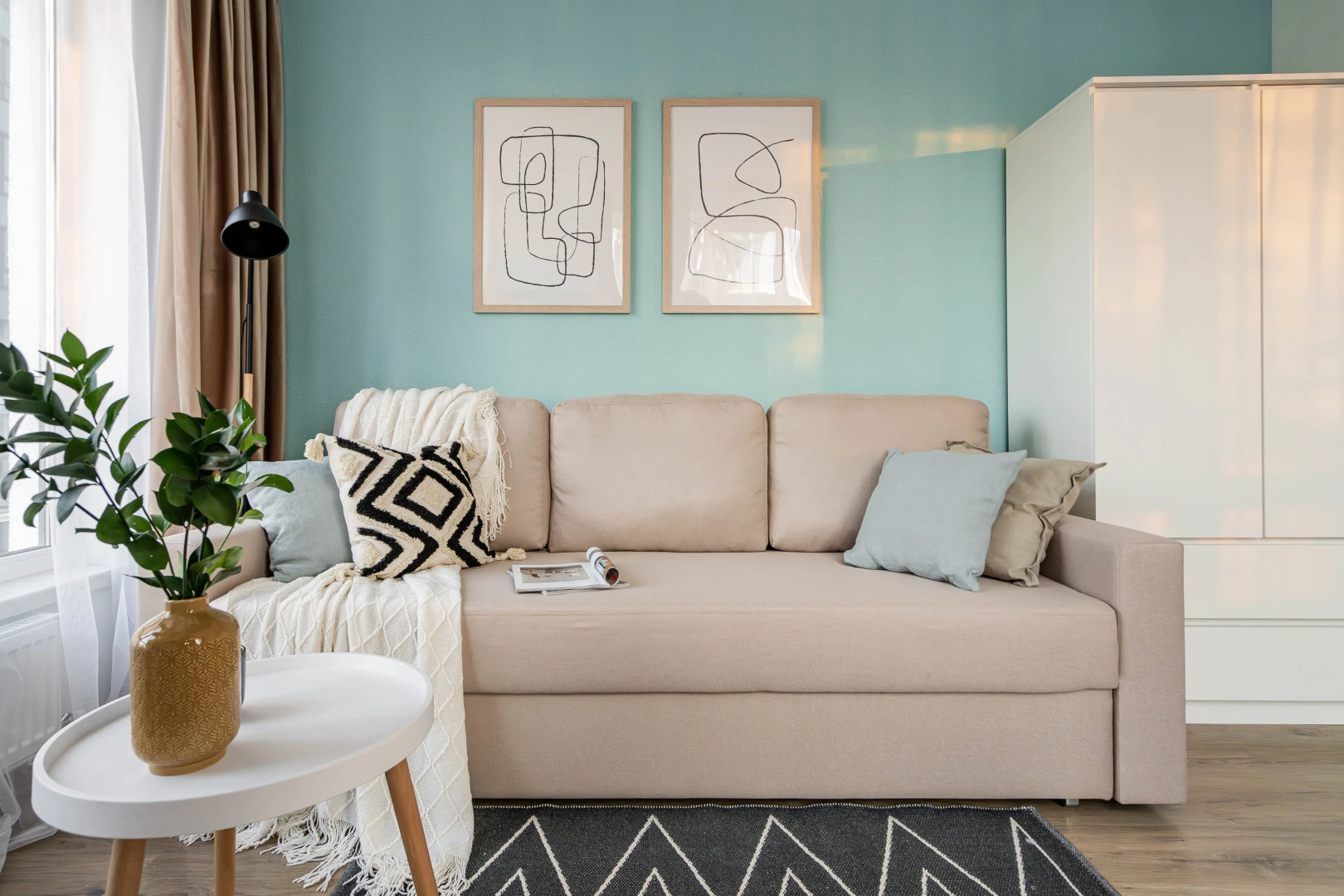 Апартаменты RoomyRoom Lomonosovskaya