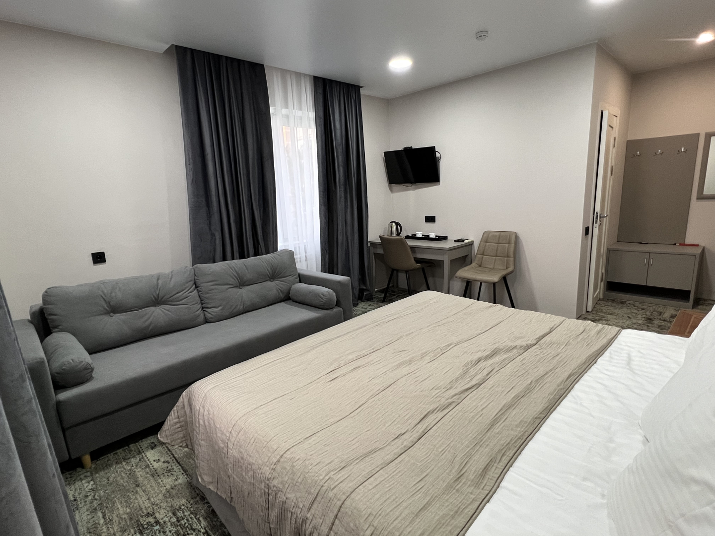 Zhili-Byli Mini-Hotel