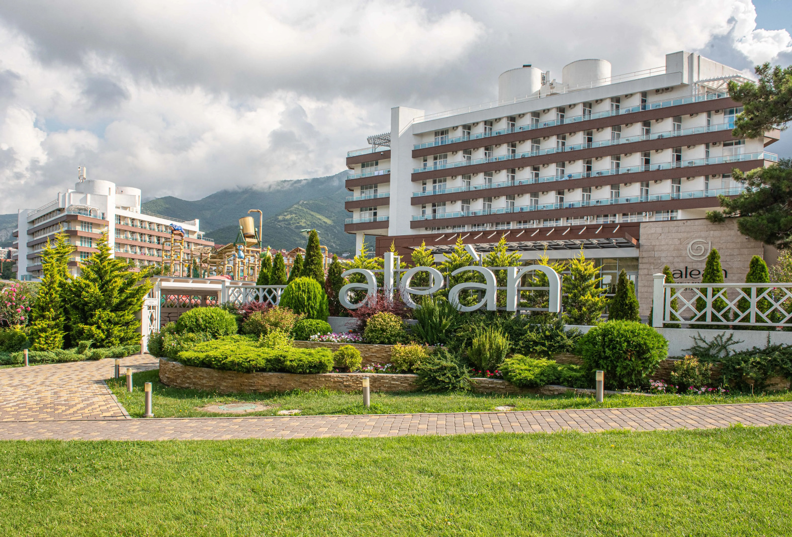 Курортный отель Alean Family Biarritz