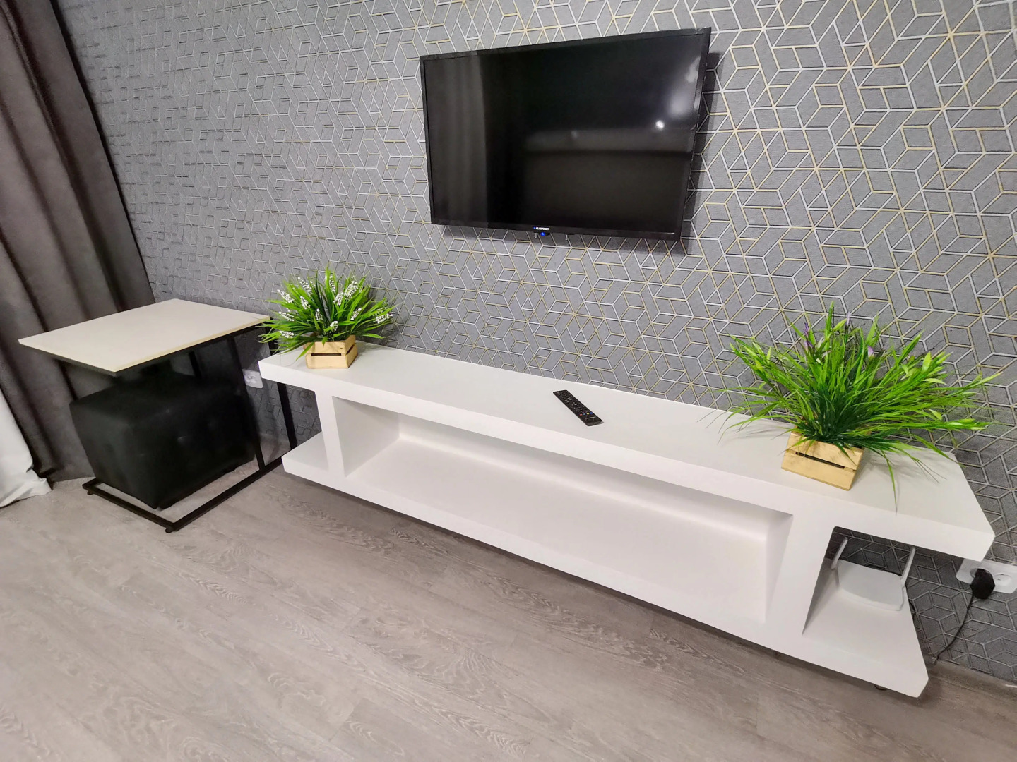 Апартаменты Сутки как дома на Трегубенко 61