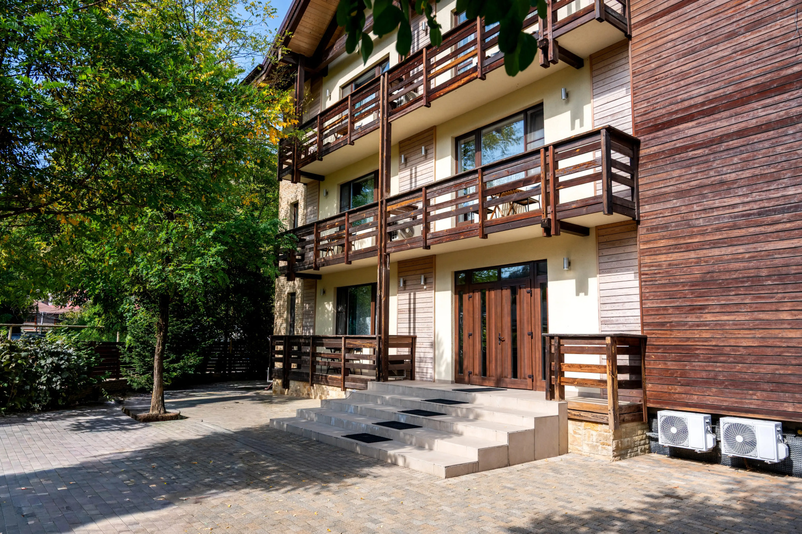 Меблированные комнаты Гостевой комплекс с баней Вверх