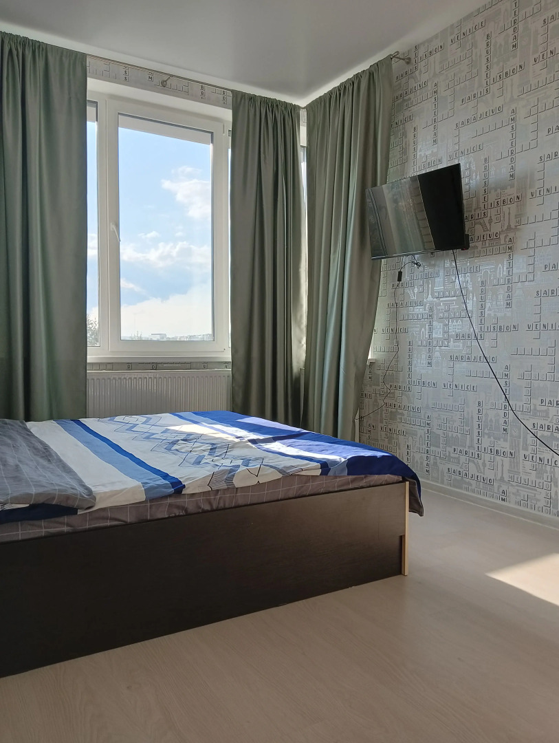 Квартира 2хкомнатная квартира в новом ж/к с видом на пруд