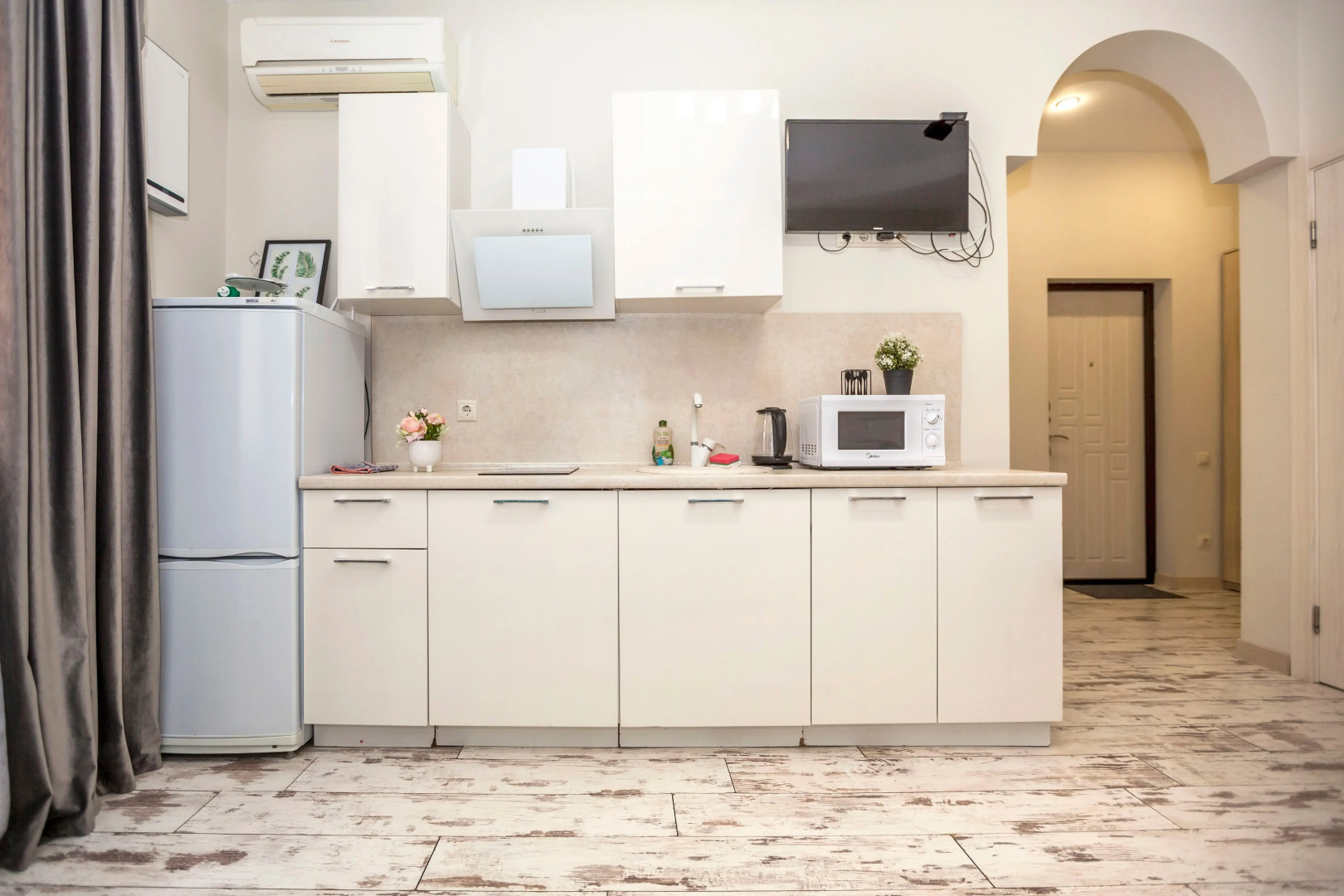 Апартаменты У Моря С Бассейном в ЖК Солнечный апр12