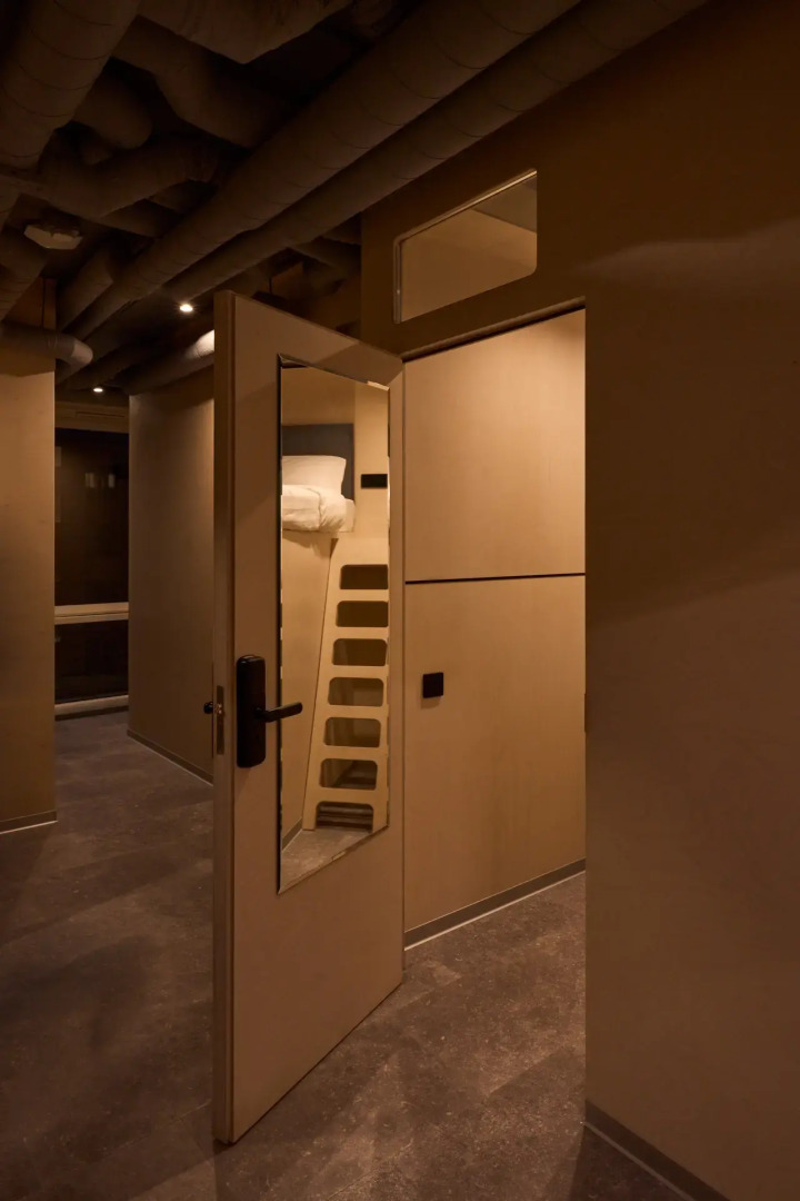 Хостел Morfeus Capsule Hotel