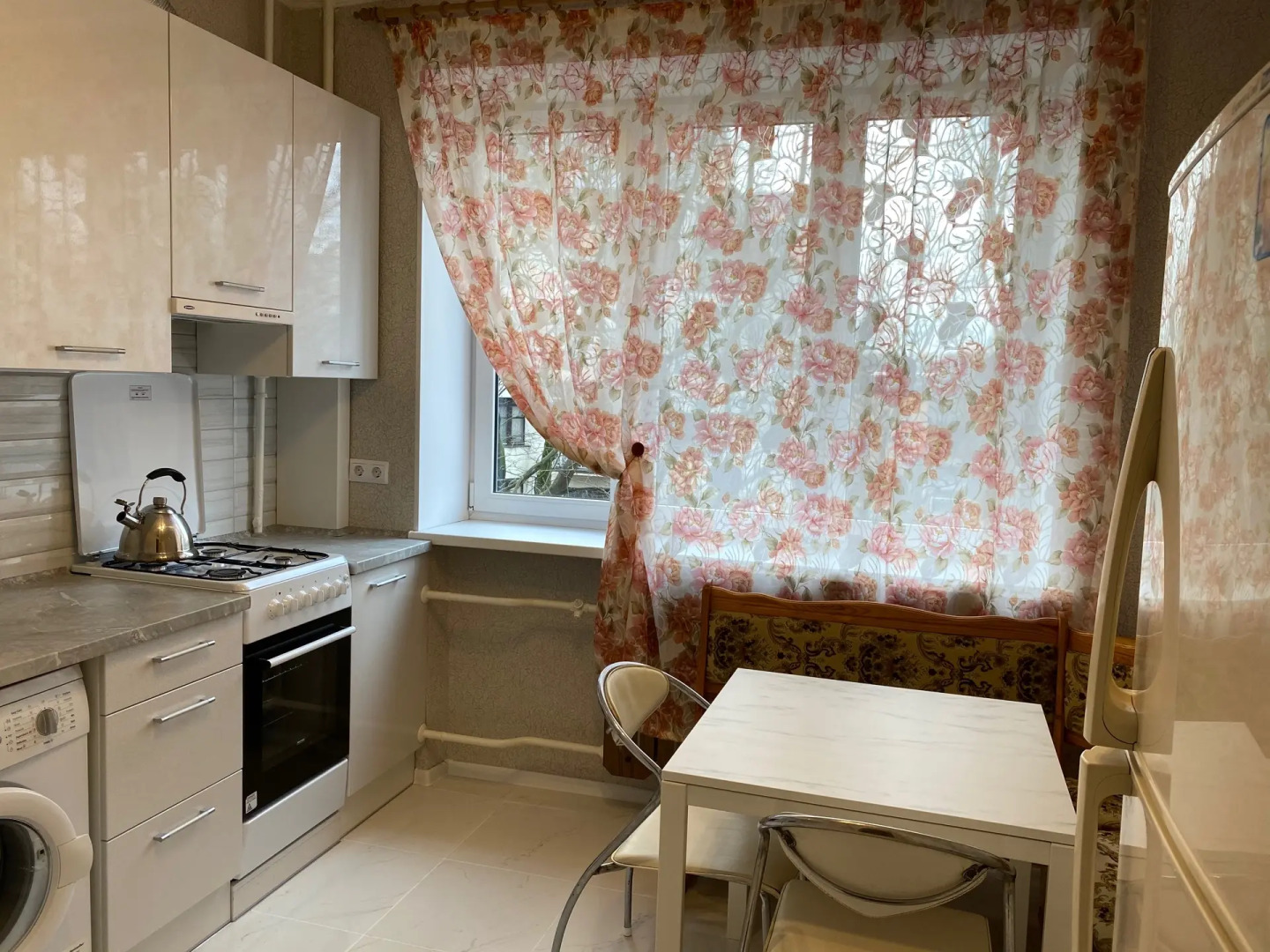 Апартаменты на Колоскова