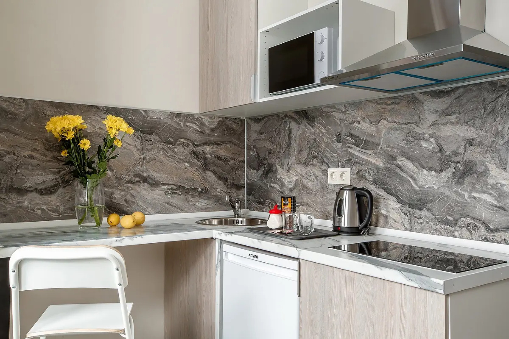 Апартаменты Жить Хорошо в 4 минутах от МЕТРО + Wi-Fi