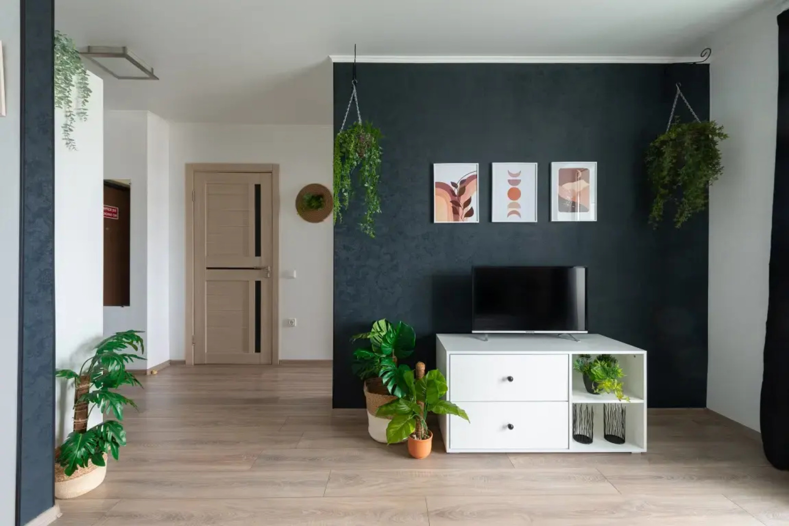 Апартаменты Novin House Contrast Home