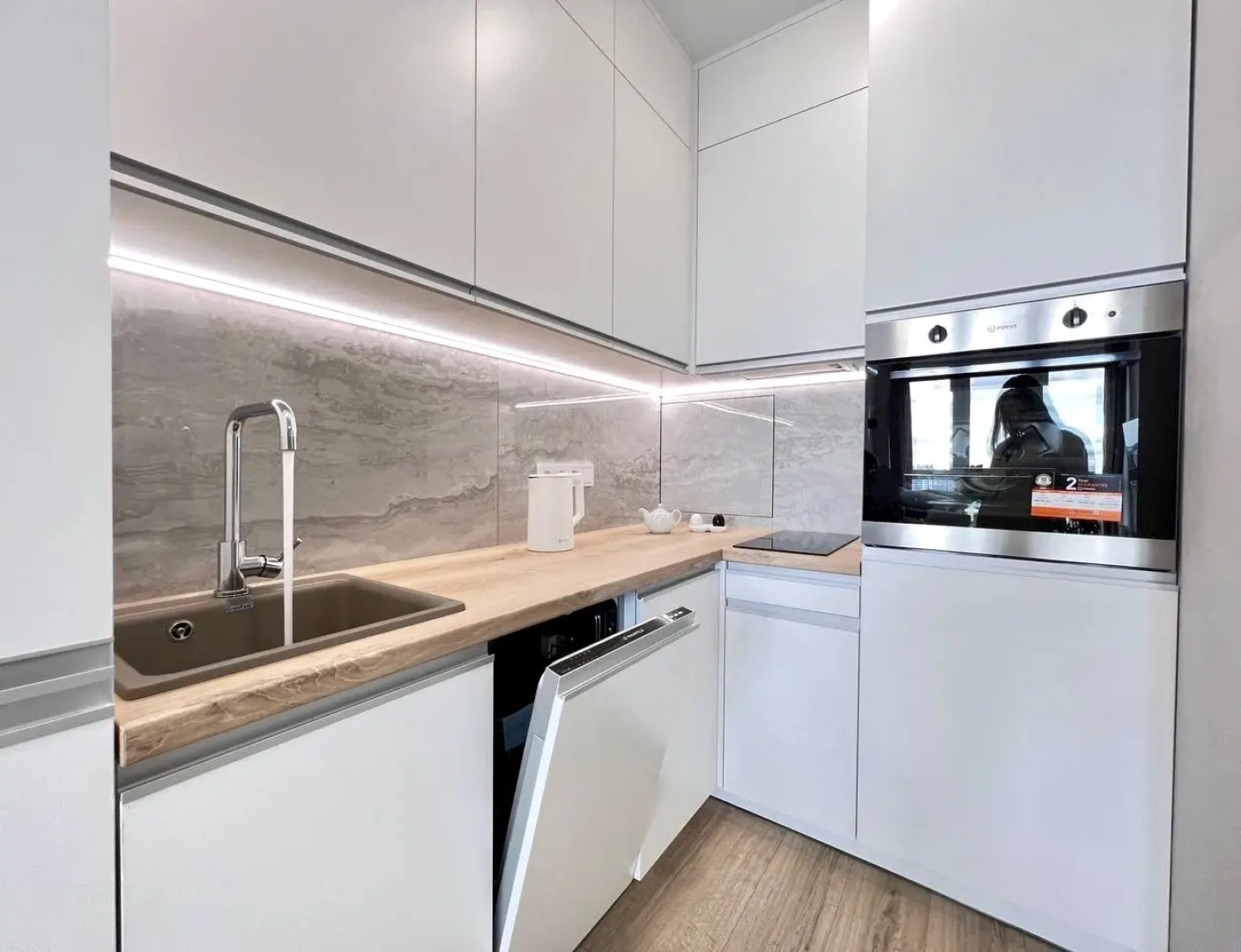 Квартира Саквояж