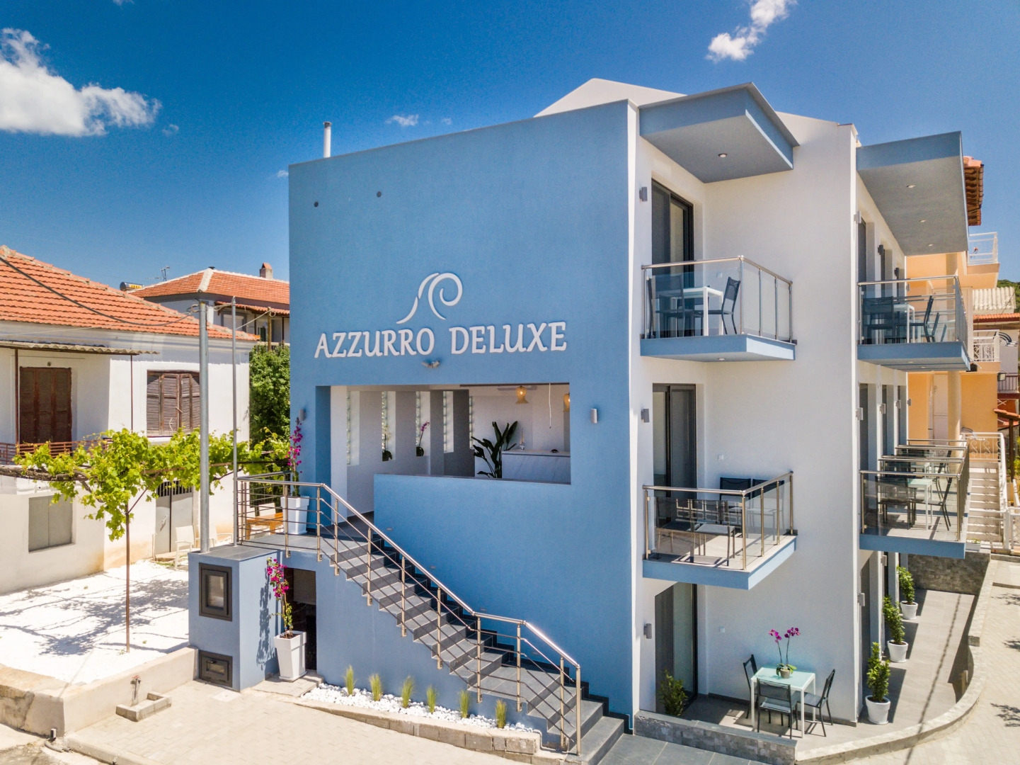 Отель Azzurro Deluxe