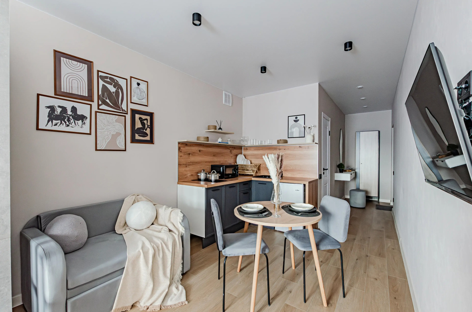 Апартаменты Горки-2 рядом с метро ТЦ и парком