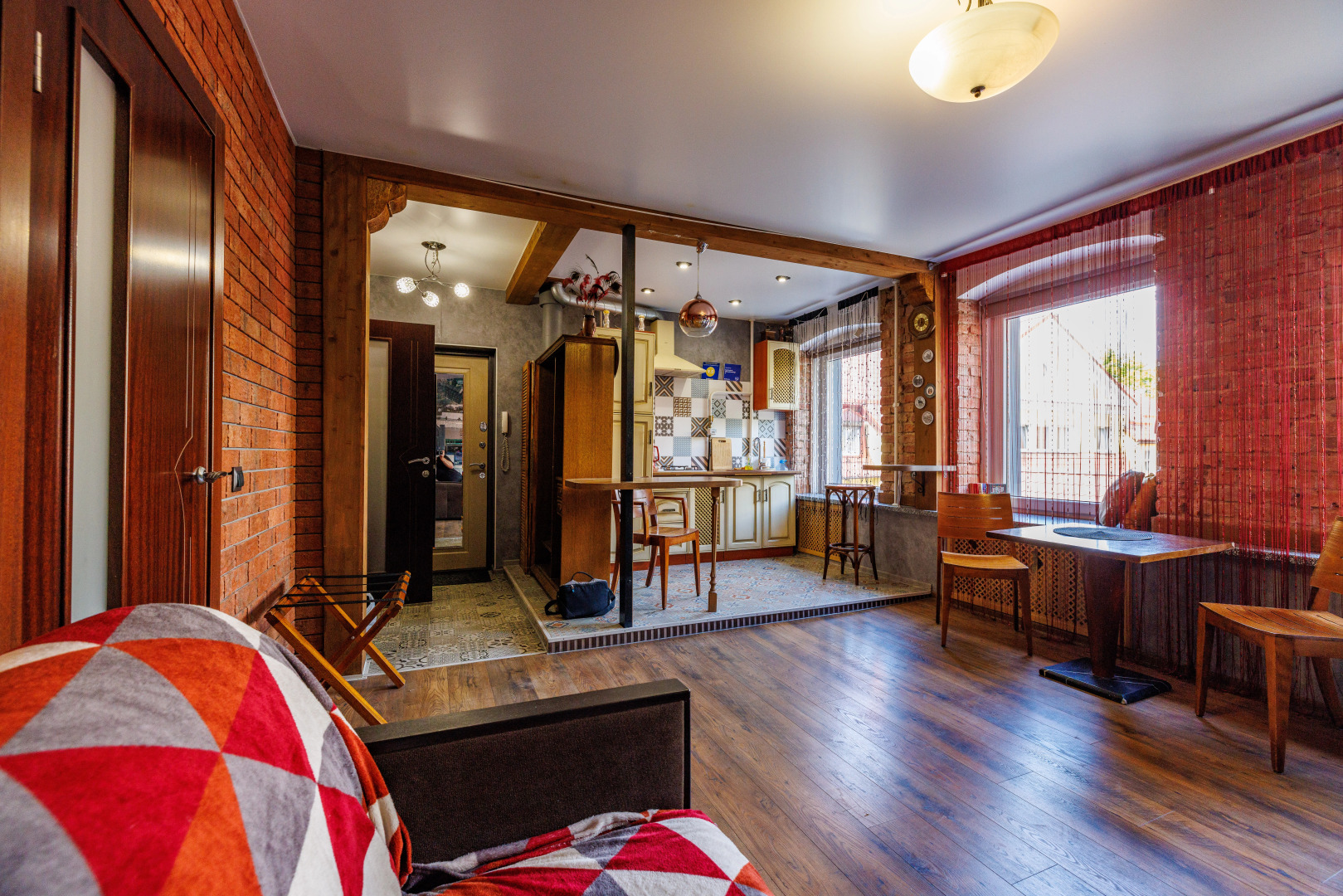 Апартаменты Черняховского 5