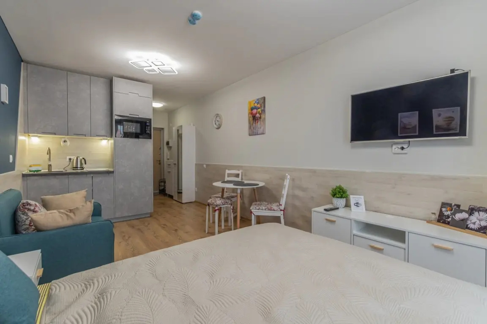 Апартаменты Улучшенные Трехместные SalutApart 8