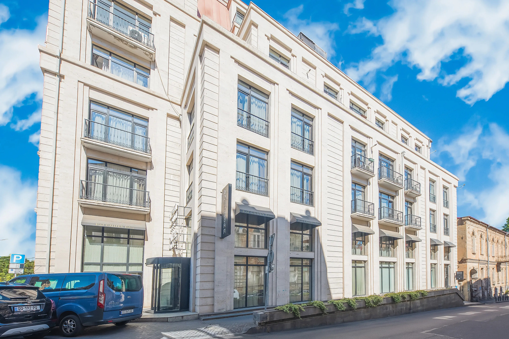 Апарт-отель HB Elementa