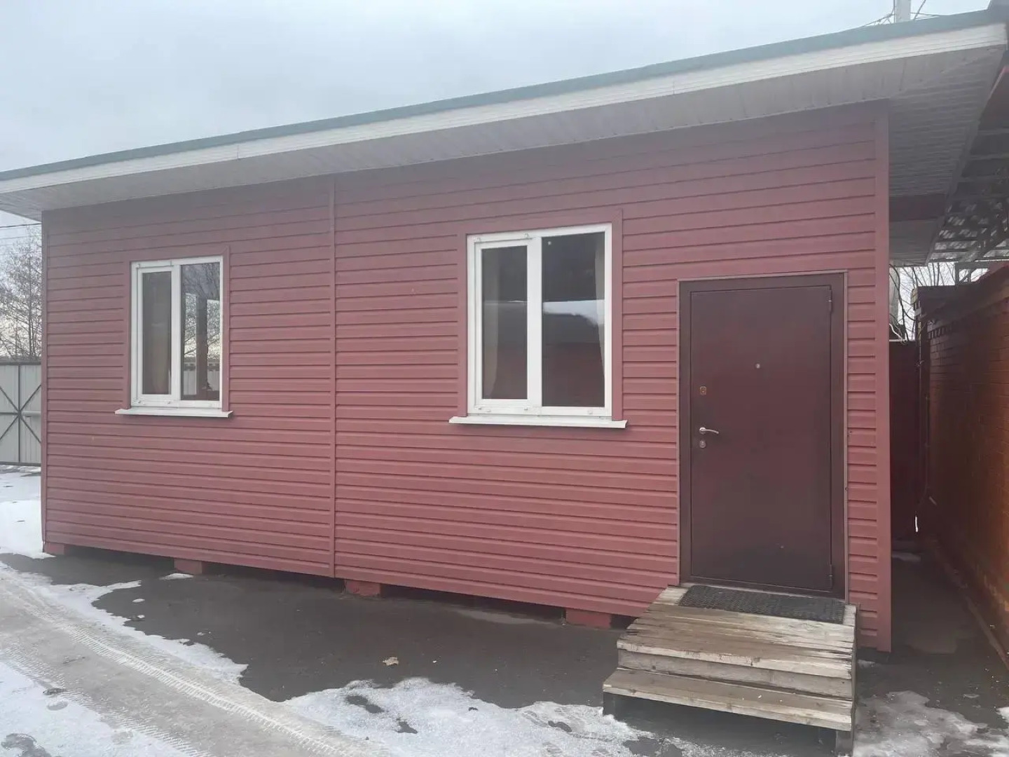 Гостевой дом Уютный домик в дворцовом селе Остров