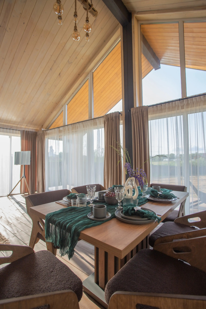 Частный дом Барнхауз у озера