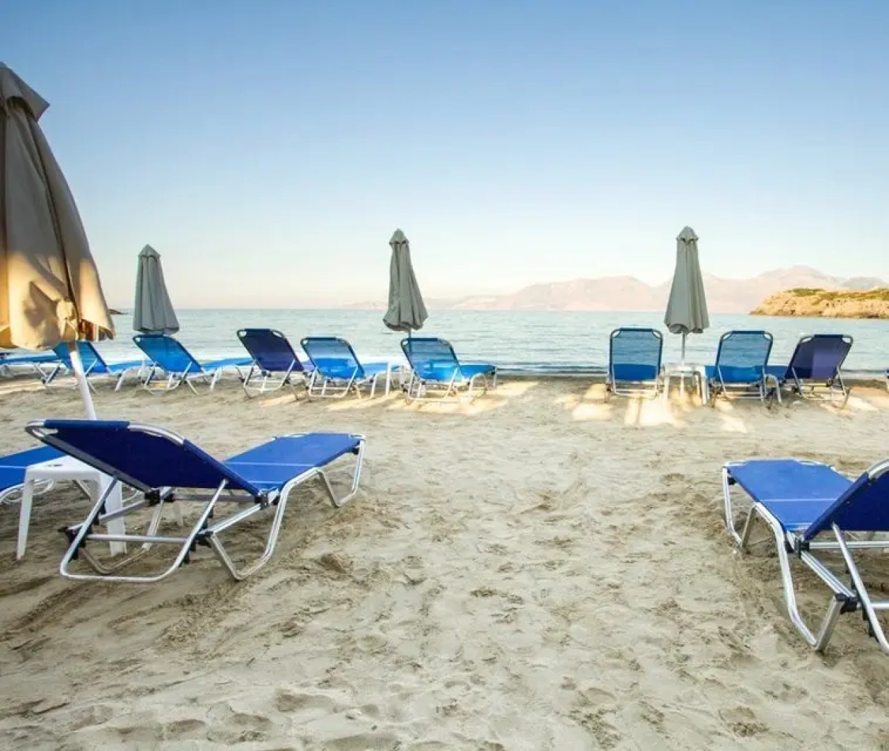 Курортный отель Faedra Beach